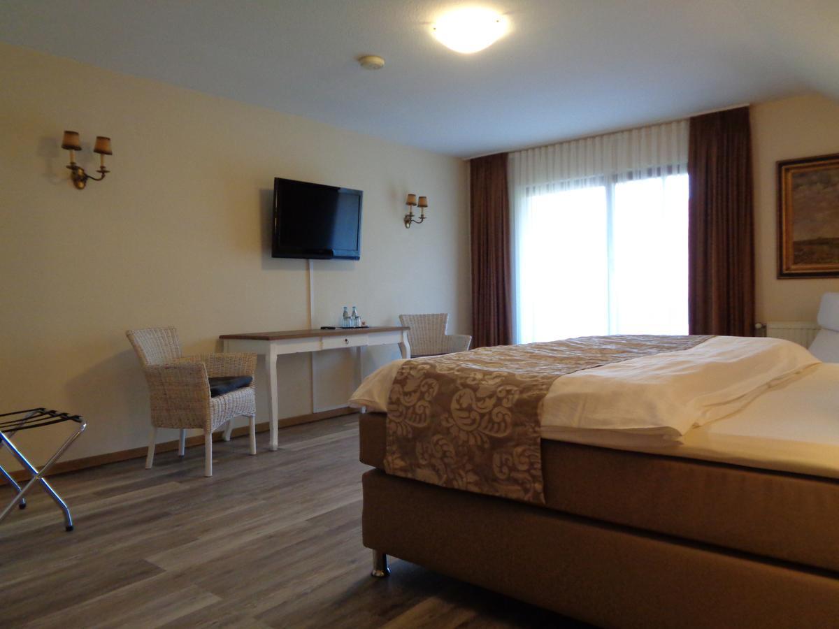 Hotel Garni Eichhornkobel Faßberg Esterno foto