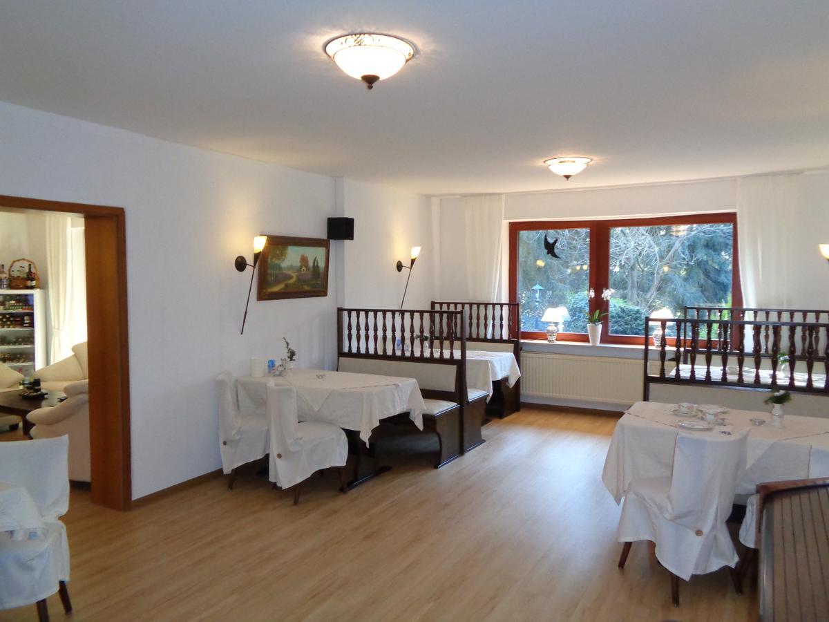 Hotel Garni Eichhornkobel Faßberg Esterno foto
